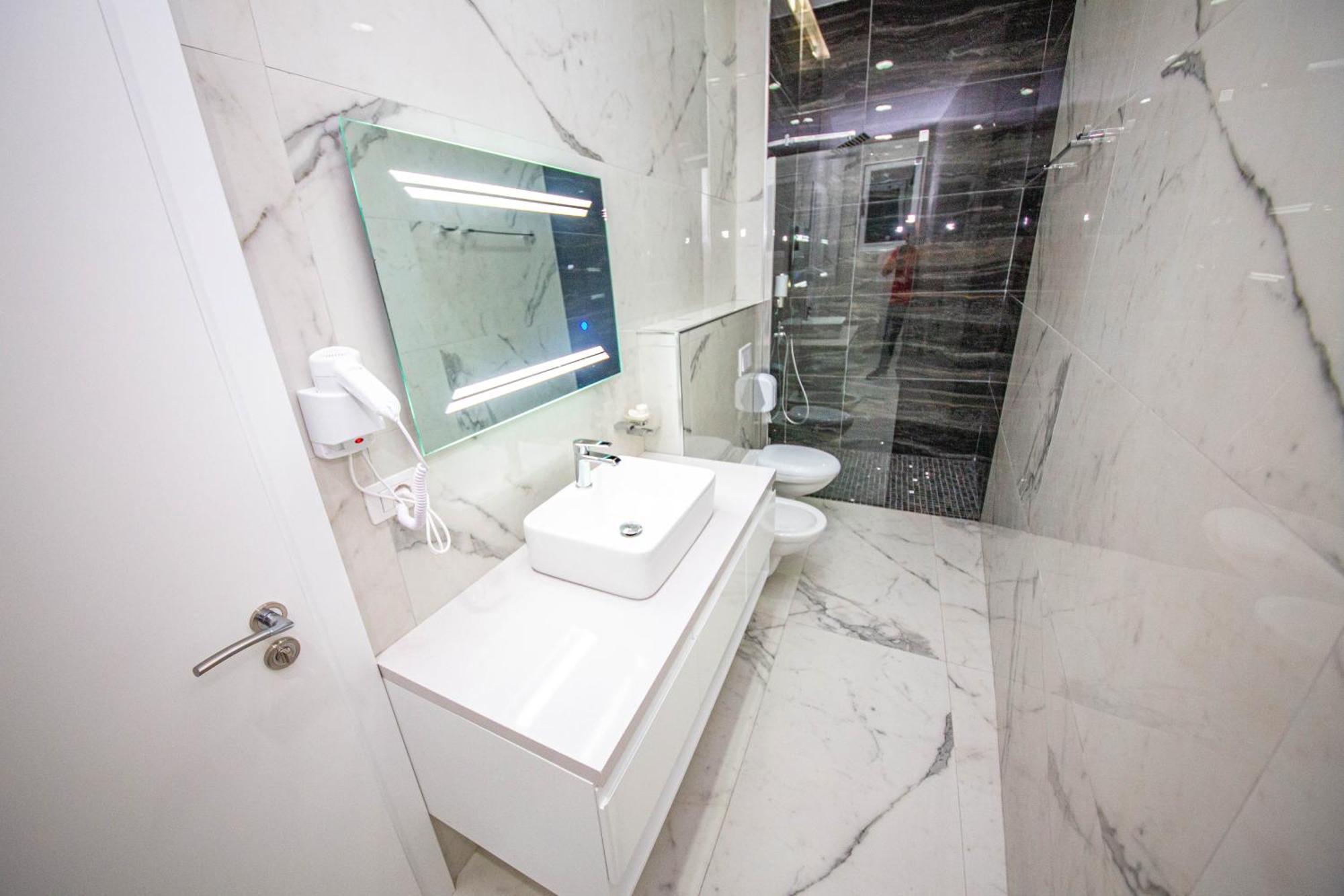Noan Hotel & Resort เดอร์มี ห้อง รูปภาพ